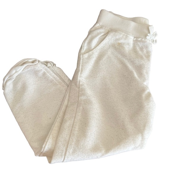 Juicy Couture- Girls Matching Set-Size 4. Color cream and gold - Picture 3 of 8